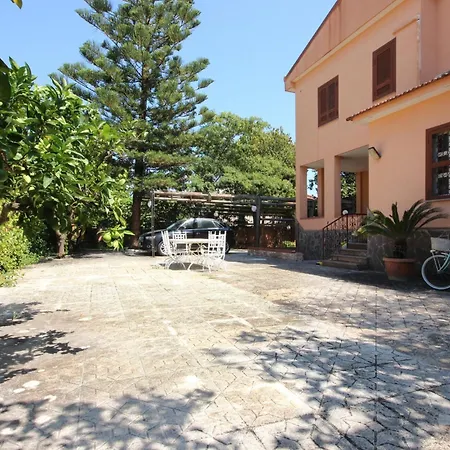 Holiday home 3 Bedroom Awesome In Capaccio Scalo Foce del Sele