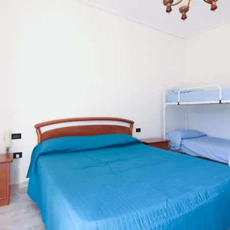 Tatil Evi 3 Bedroom Awesome In Capaccio Scalo *