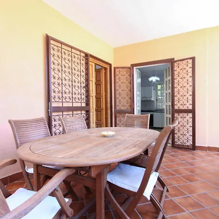 3 Bedroom Awesome In Capaccio Scalo Holiday home Foce del Sele